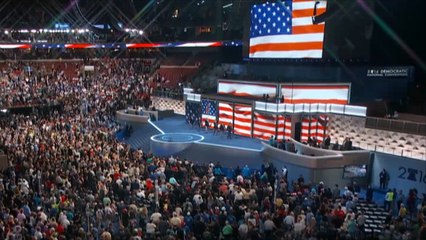 مؤتمر الحزب الديمقراطي يحتفي بالتنوع العرقي والديني بأميركا