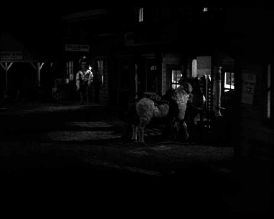 Four Feather Fall  E06 - Indian Attack