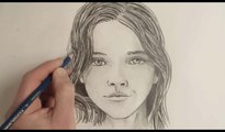 Comment dessiner un visage féminin - étape par étape