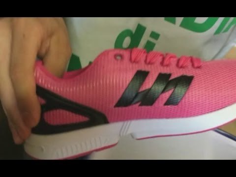Catania - Deposito di scarpe contraffatte, denunciato imprenditore cinese (26.07.16)
