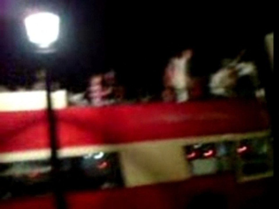 Soirée sur un bus londonien EP03