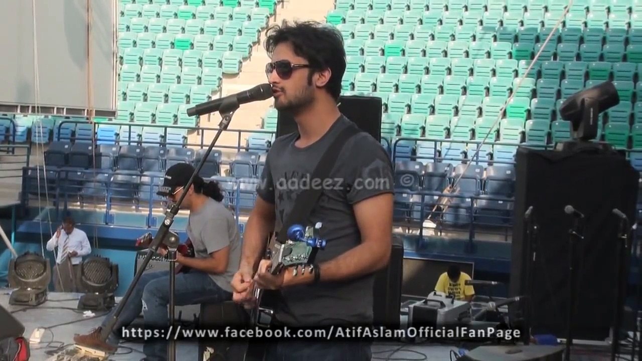 Sound Check + Backstage Moments  Dubai Concert 1 3th October 2011