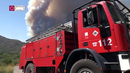 Medios aéreos retoman la lucha contra el fuego en Artana