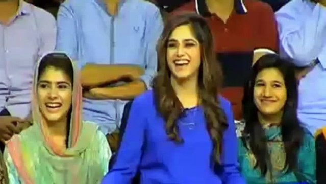 Agar Aap ko Film Main Hero Le Lia Jaye To Kis Actress Ko Herione Lena Pasand Karain Gay? Watch Naeem Bukhari's Interesti