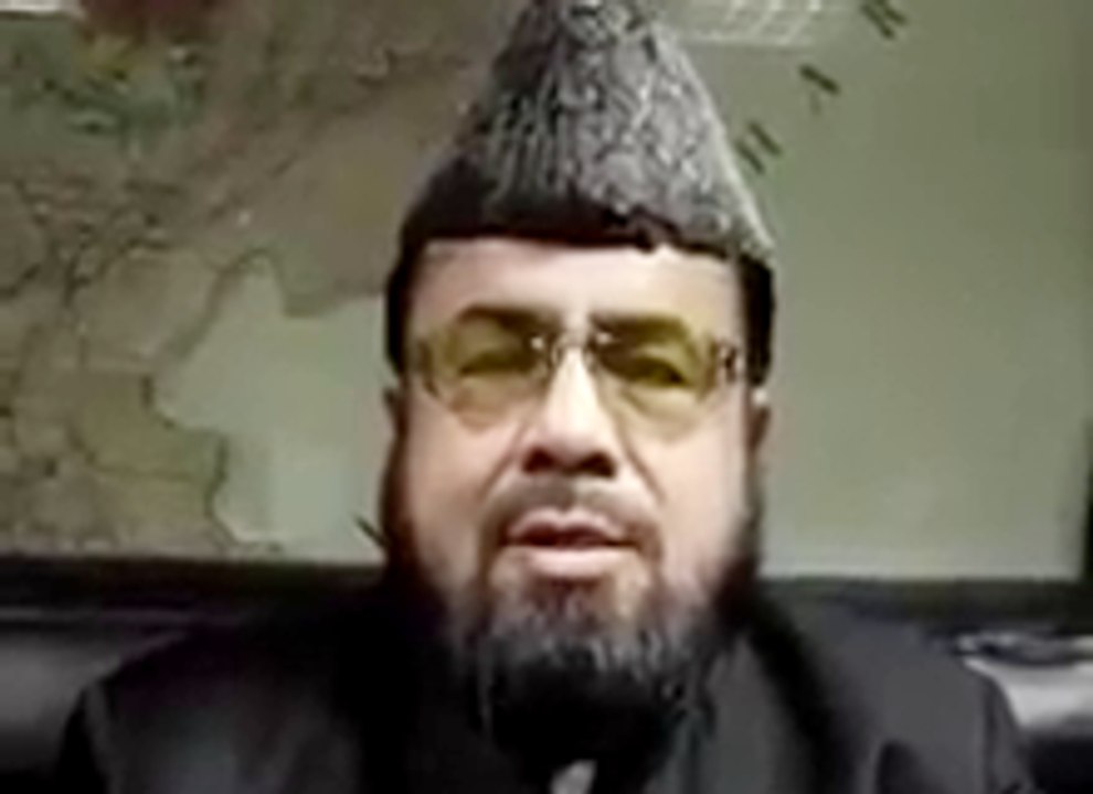 Mufti Qavi Clarification of a date with Qandeel Baloch