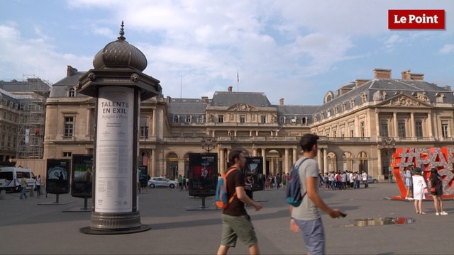 Reportage sur l'exposition Talents en exil, réfugiés à Paris .