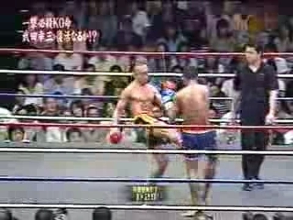 Kozo Takeda vs. Chuchai