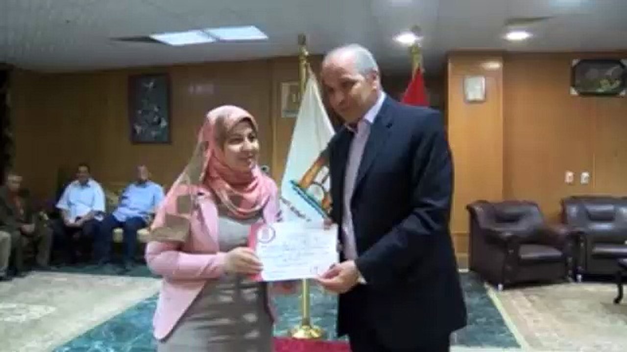 محافظ الوادي الجديد يكرم أبناء المحافظة أوائل الجمهورية بالثانوية العامة