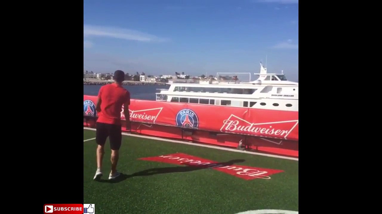 Angel Di Maria Kicks from ship to ship/ Di Maria hace un gol de barco a barco