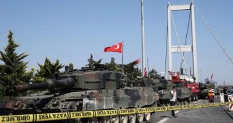 Köprüye Saldırı Talimatını Veren FETÖ'nün Hava Kuvvetleri İmamı Albay Gözaltında