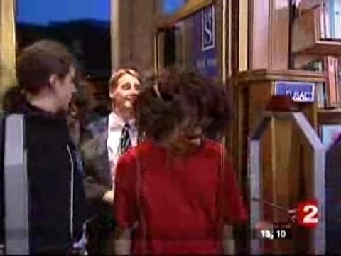 France 2 - Journal de 13h du 21 juillet - Sortie de HP7