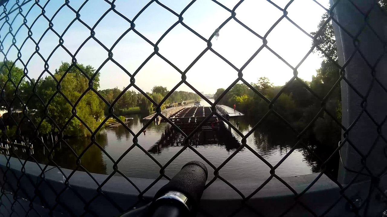 Bridge Construction - Transport a 400 ton bridge element