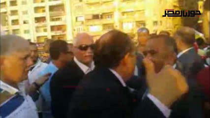 اهالى الاسكندرية يستقبلون عبد الظاهر بالاحضان والقبلات