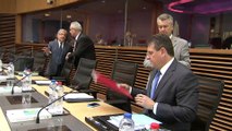 Bruselas cancela la multa a España
