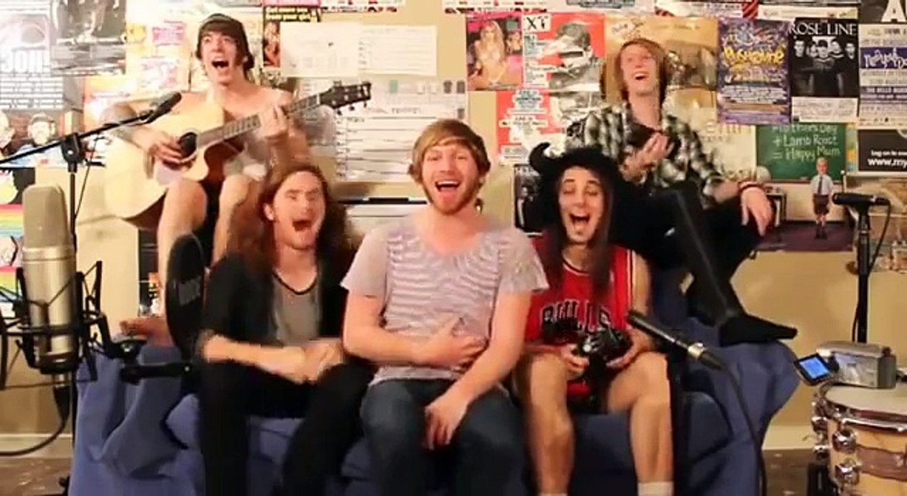Cover Song By Laugh
