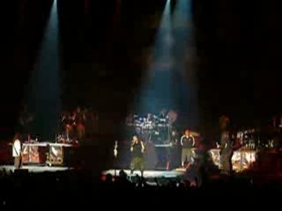 01.Korn - Intro + Here to Stay (Live in Poland 6 July 2007)