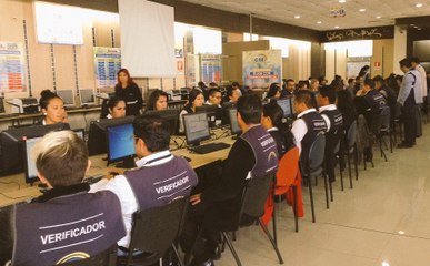 CNE reduce presupuesto para promocionar candidaturas