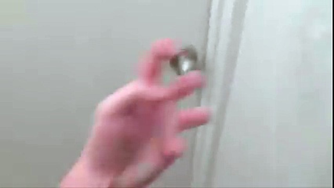 Comment ouvrir une porte sans clé