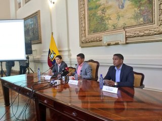 Nuevos intendentes y comisarios