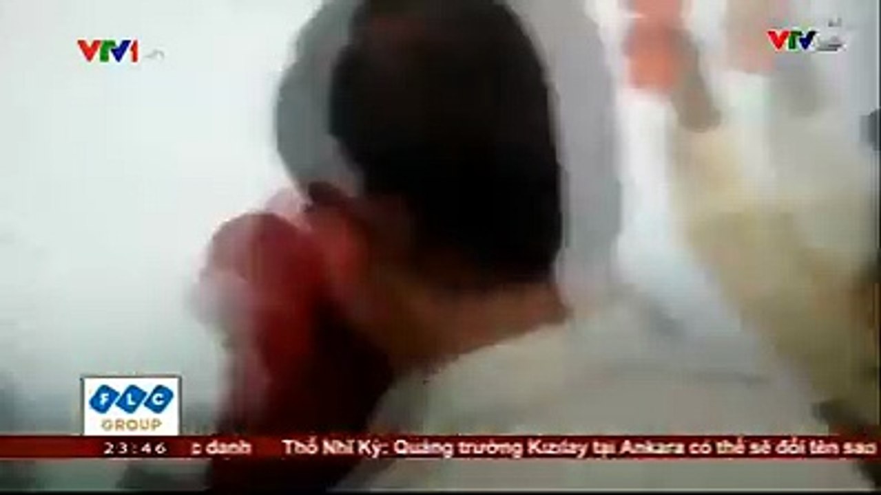 Tại Ấn Độ, hai người phụ nữ Hồi giáo đã bị một nhóm thanh niên Hindu hành hung do nghi ngờ buôn lậu thịt bò, một việc bị cấm tại quốc gia này.