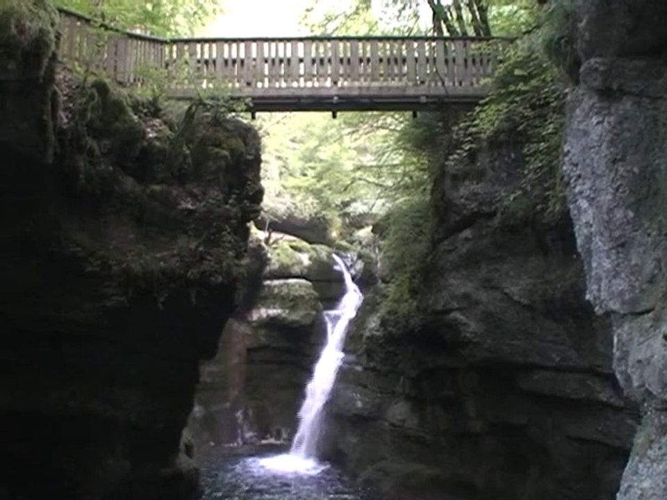 Au fil de l'eau du Couzon  - Entremont-l-Vieux 73670 Chartreuse