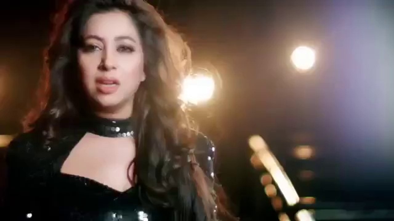 Mehwish Hayat Dance for Asai