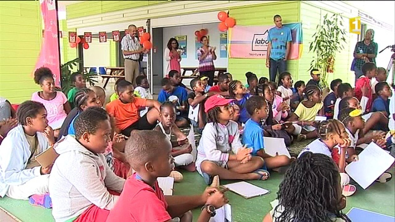 Reportage Martinique 1ère - Partir en livre au CDST