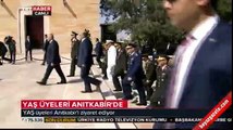 YAŞ üyeleri toplantı öncesi Anıtkabir'i ziyaret etti