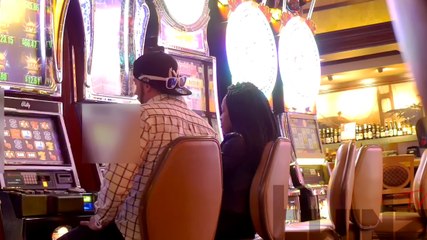 Il piège une femme vénale en la demandant en marriage