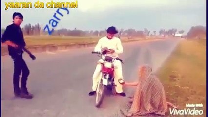 Pakistan main koi Kaise Malang Ban Jata Hay Funny But Moral