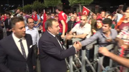 Bakan Eroğlu - Aa'nın "Dakika Dakika Fetö'nün Darbe Girişimi" Kitabı