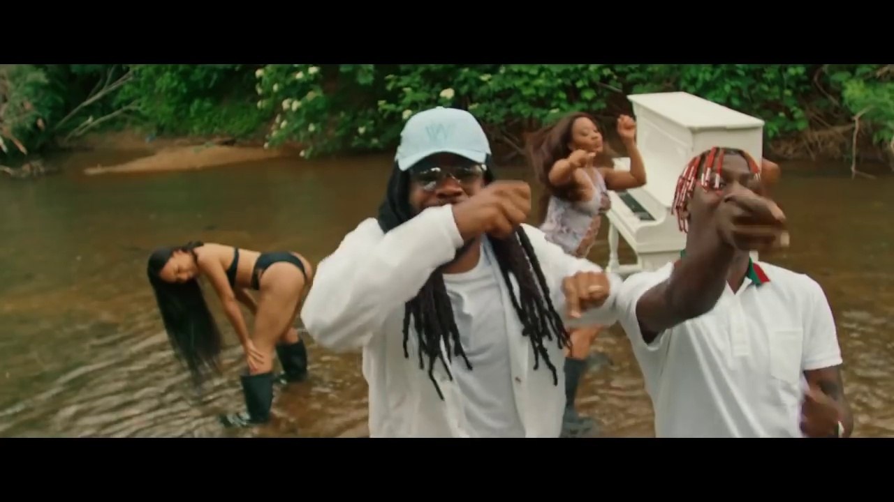 Big Baby D.R.A.M. - Broccoli feat. Lil Yachty (Official Music Video)