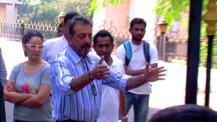 Salman Khan Gets Invitation To Attend Sanjay Dutt's Birthday 2016