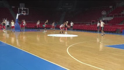 Kadın Milliler, Olimpiyat Hazırlıklarını Sürdürdü