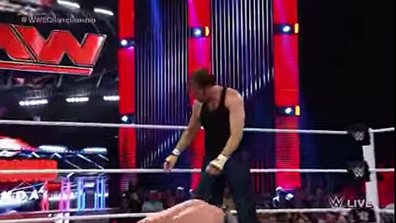 Dean Ambrose vs. Seth Rollins - WWE Championship Match- Raw, July 18, 2016