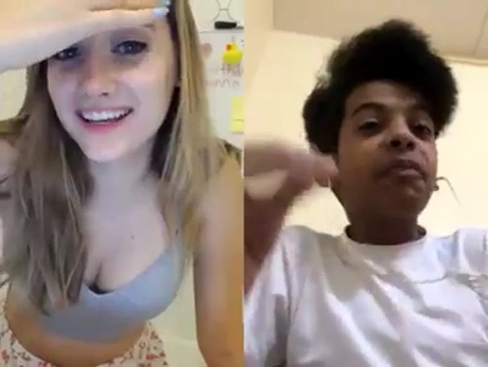 A mourir de rire ! Il drague une fille américaine dans une langue qu’il ne comprend pas !