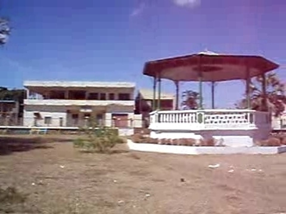 2006: Diégo-Suarez  Place du Kiosque à Musique