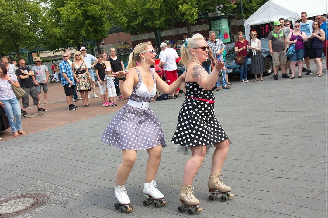 "Baseballs- Medley" by Showskating beim 13. US- Car Treffen in Oberhausen  2016