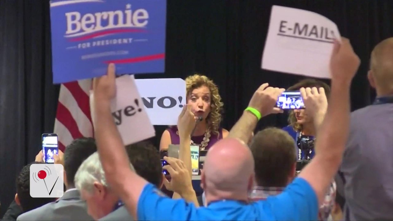 Debbie Wasserman Schultz Booed Off Stage by Florida Delegation