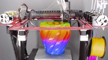 Finally, A 3D Printer With Unlimited Color Choices