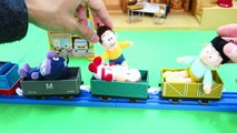 アンパンマン おもちゃアニメ 電車ごっこ トーマス みんなをのせるよ SLマン ドラえもん