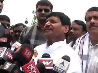 Samajwadi Party (SP) supports Terrorists - Shivpal Yadav