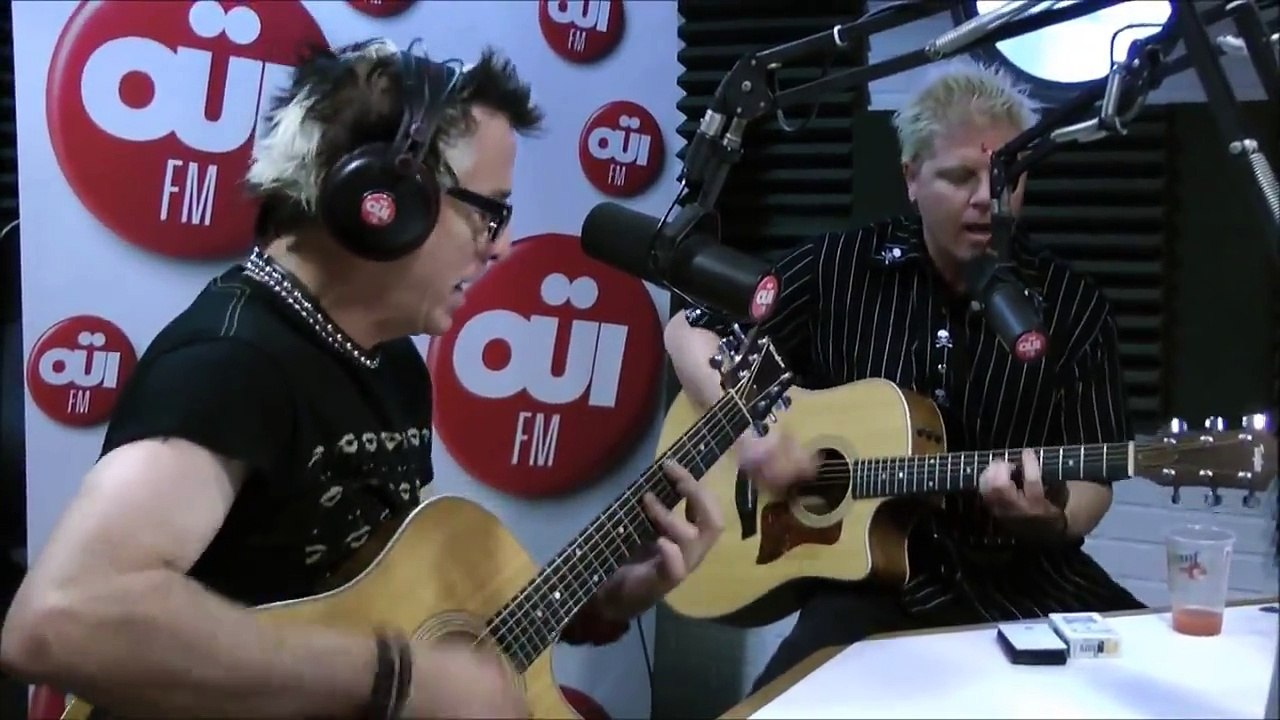 The Offspring - Come out and play - live - accoustic OuiFM 2012