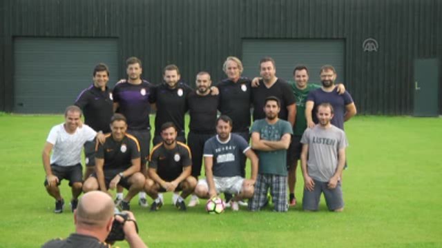 Galatasaray'ın Danimarka Kampı - Basın Mensupları ile Teknik Heyet Arasında Maç
