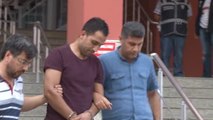 Aralarında Fetullah Gülen'in Kuzeninin Kızının da Bulunduğu 2 Kadın Tutuklandı