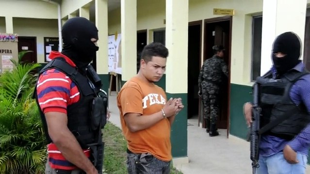 Detienen a presunto miembro de la pandilla 18