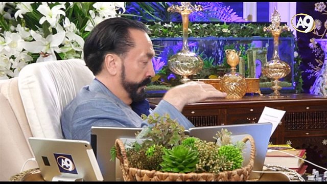 Adnan Oktar: Peygamberimiz (sav) 1400 yıl önce darbe girişimini hangi hadisle bildirmiştir.