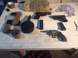 Armas de alquiler en una casa de Guayaquil