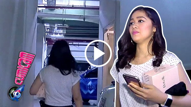 Ditanya Kabar Serumah Lagi, Gracia Indri Kabur - Cumicam 29 Juli 2016