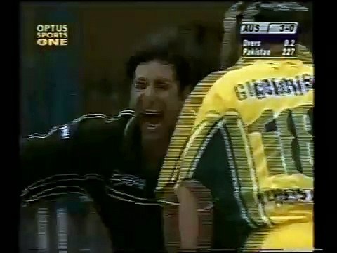 Wasim Akram MAGIC BALL TO ADAM GILCHRIST , Stumps fly in air